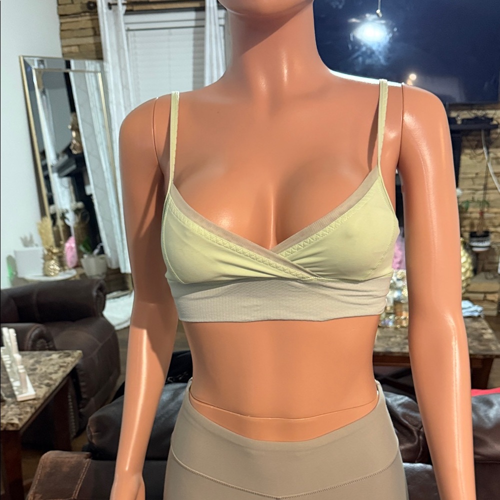lululemon athletica Light Green Wireless Bralette